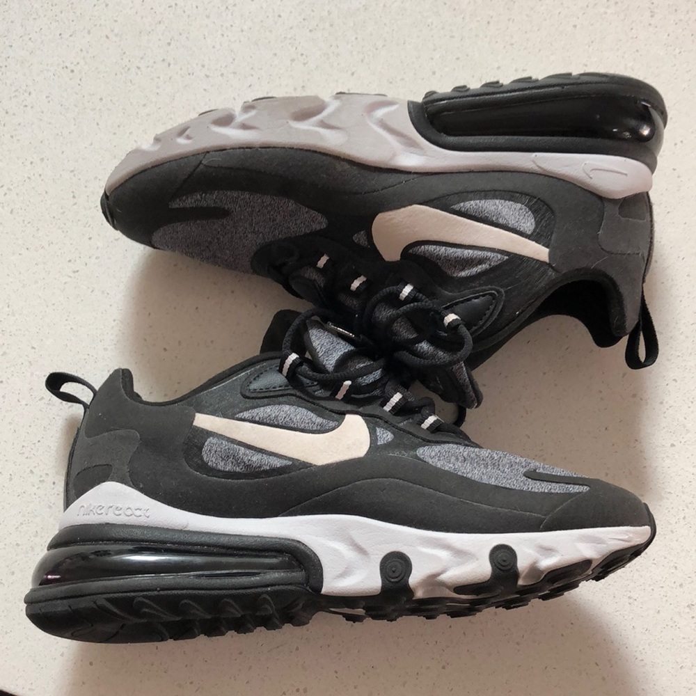 Nike Air70 React